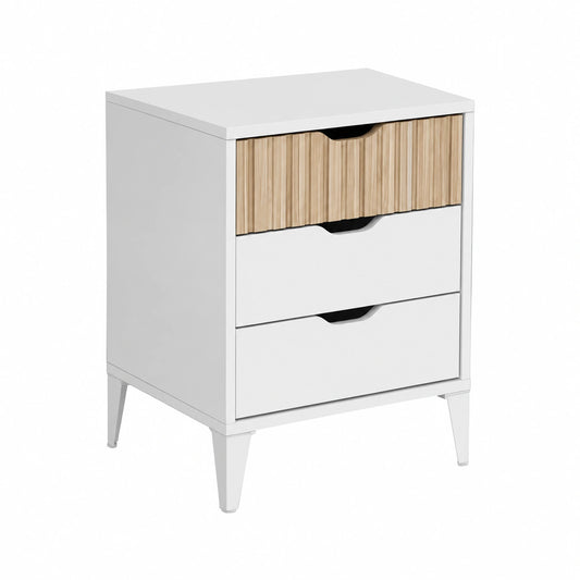 Conjunto de Dormitorio Modelo Nitza: 2 Mesitas y Cómoda en Blanco y Roble
